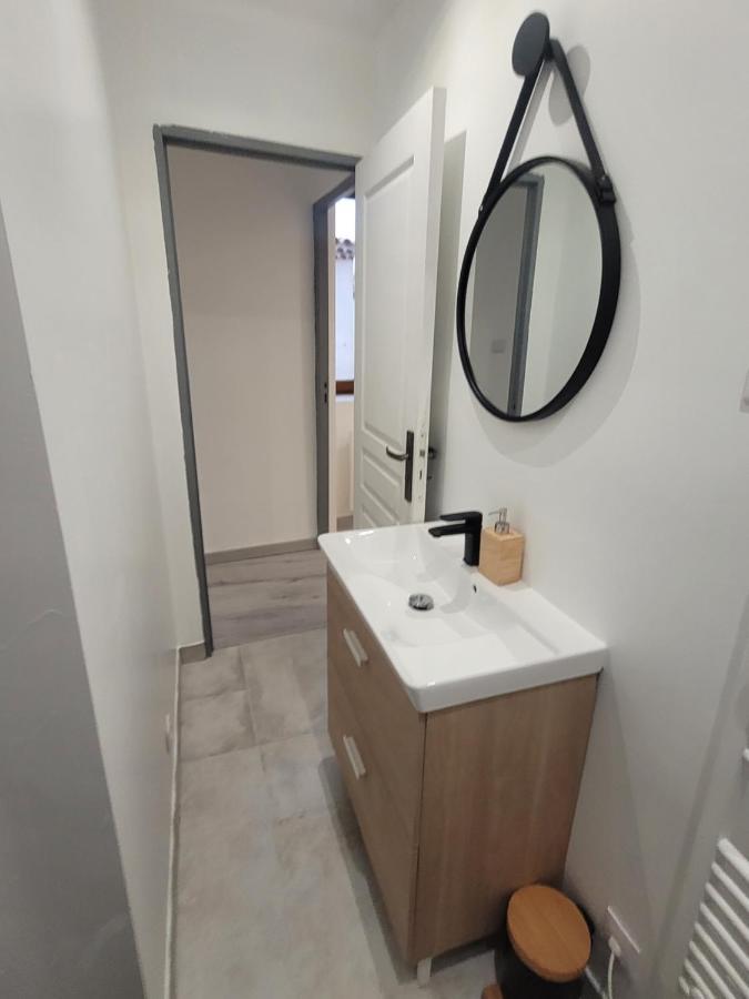 Le Provencal Appartement Saint-Mitre-les-Remparts Buitenkant foto